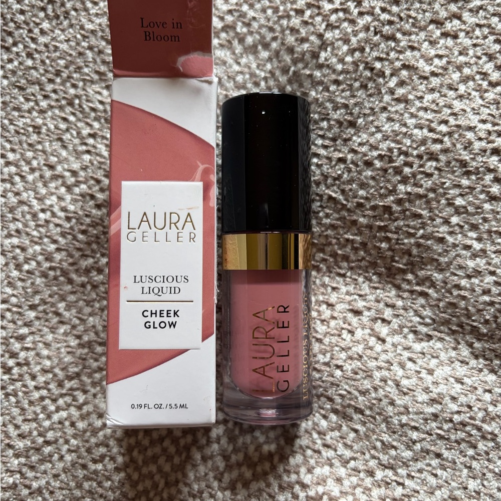 Laura Geller Luscious Liquid Cheek Glow Love in Bloom .19 fl oz New in Box